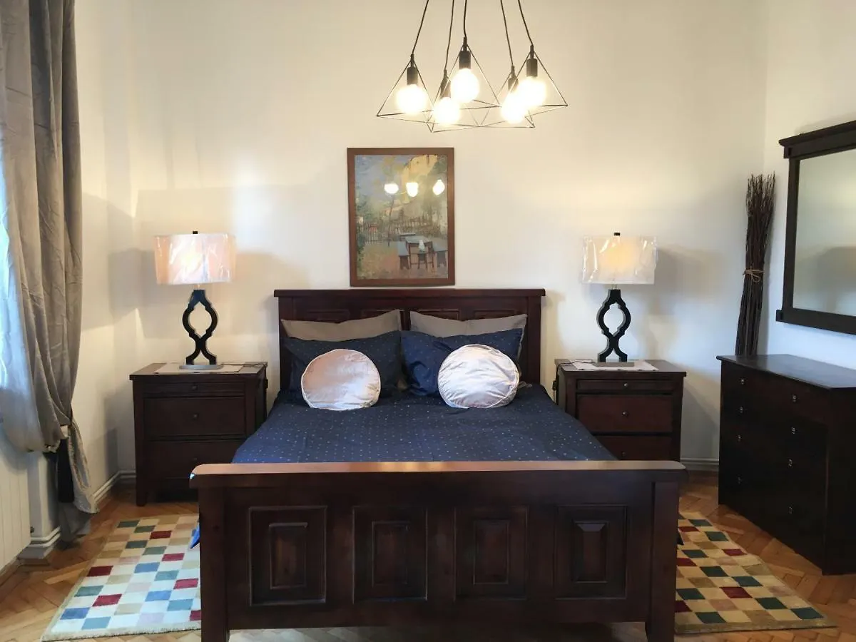 Vintage Apartment Bukurešť