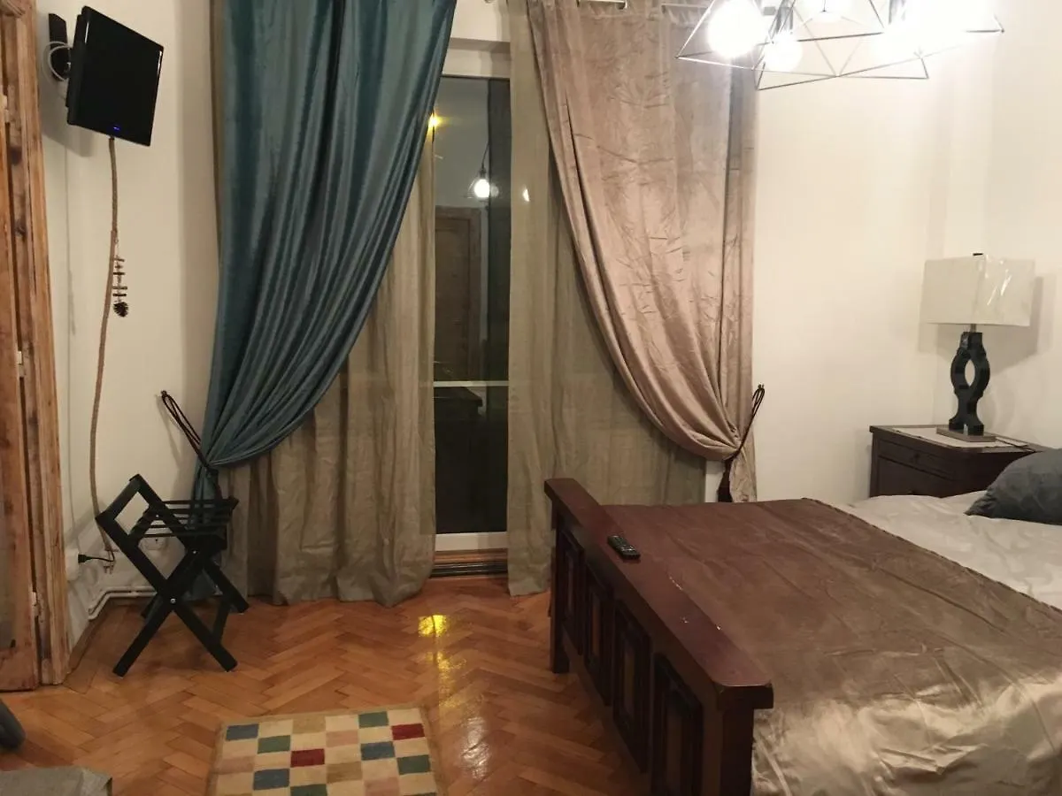 Vintage Apartment Bukurešť